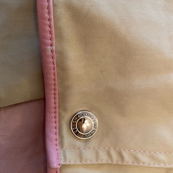 Coach light jacket 🧥 - Picture 3 of 5